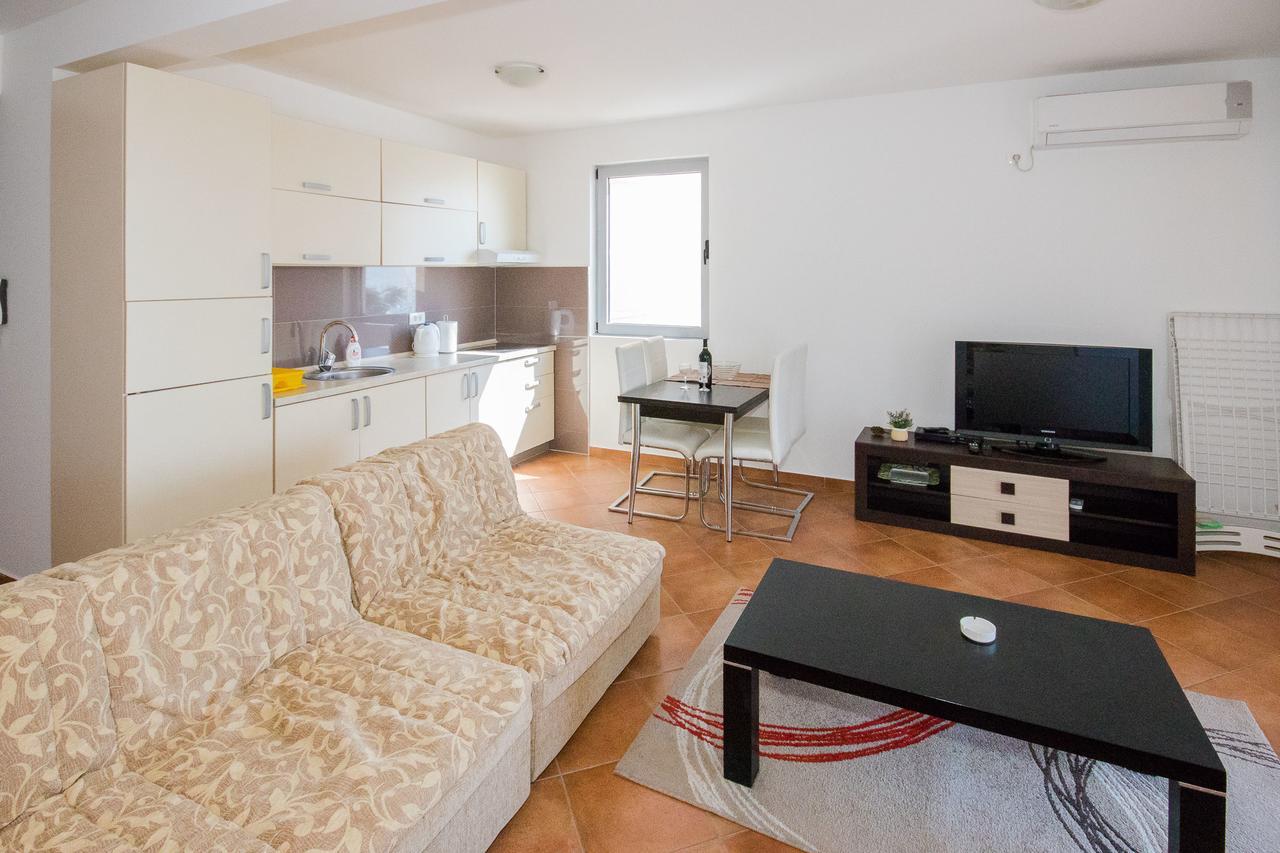 Apartments Palma Dobra Voda Exterior photo