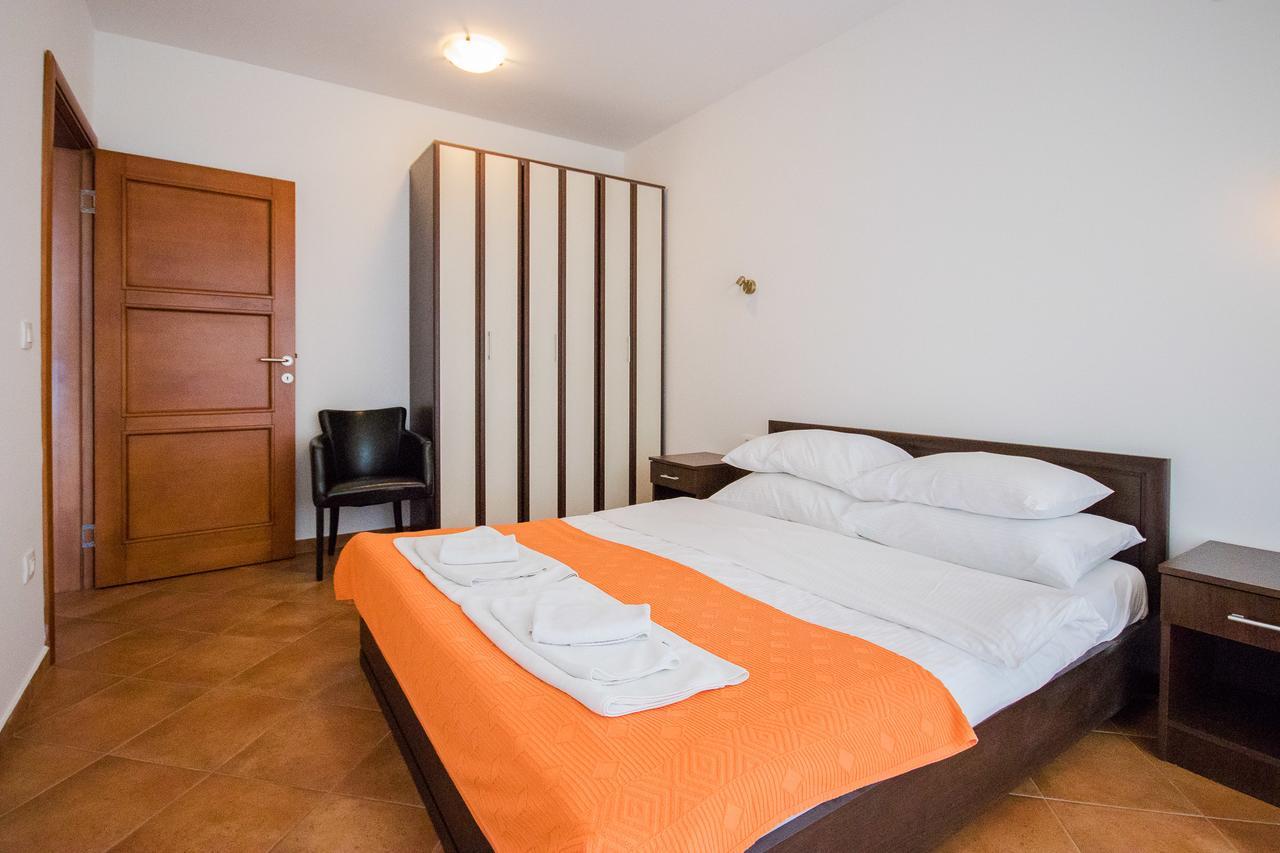 Apartments Palma Dobra Voda Exterior photo