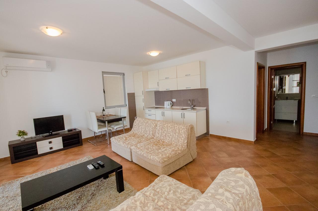 Apartments Palma Dobra Voda Exterior photo